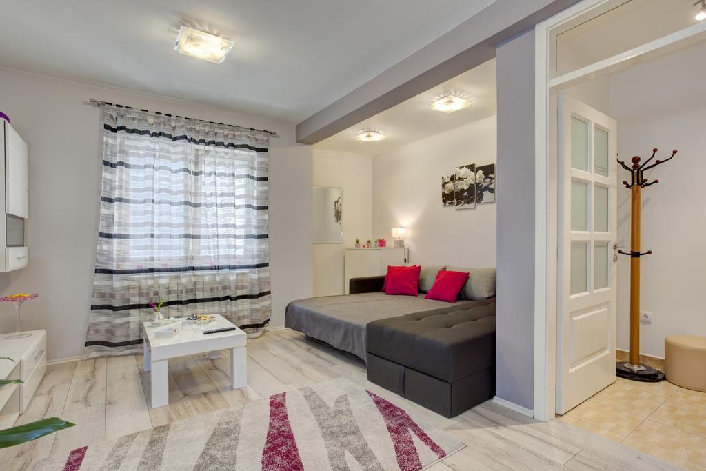 Apartment Biljana Belgrad Zewnętrze zdjęcie